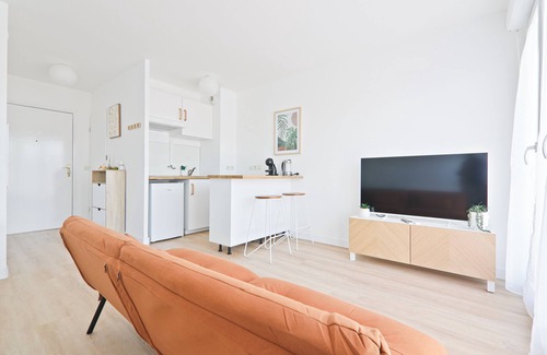 Vigneux-sur-Seine Apartment | Cosy studio near Paris & Orly