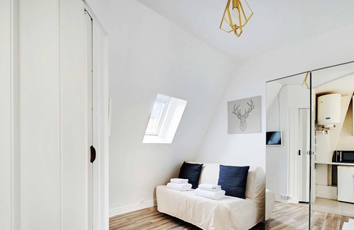 Quartier Saint-Ambroise Apartment | Cosy studio near Atelier des Lumières - Mobility lease