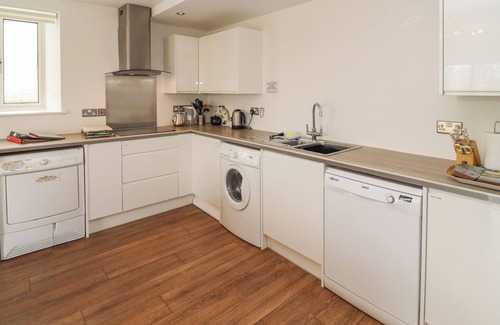 Bishop's Cleeve Cottage | Cotswold View