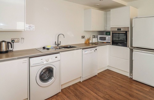 Bishop's Cleeve Cottage | Cotswold View