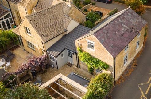 Moreton-in-Marsh House | Cotswolds Corner Cottage