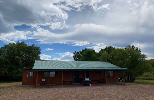 Big Horn County House | Cottage #1 at Three Mile