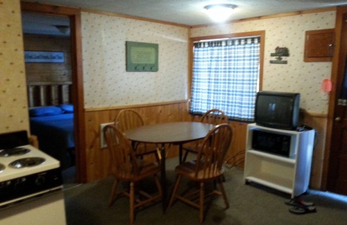 Osakis Cabin | Cottage 4 is great for family gatherings, & fishing on Lake Osakis!