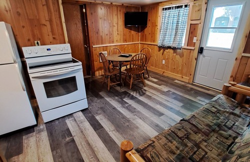 Osakis Cabin | Cottage 4 is great for family gatherings, & fishing on Lake Osakis!