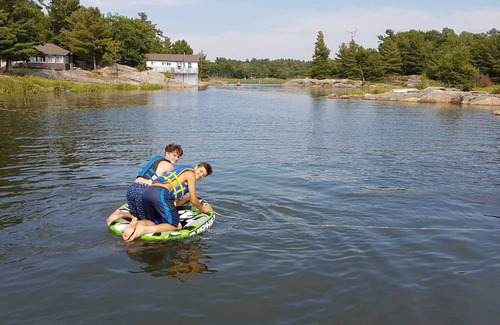 Carling Cabin | Cottage #5 - 3 Bedroom at Katawoda Cottages