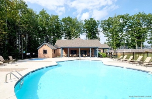 Wells Cottage | Cottage at Summerscape Resort