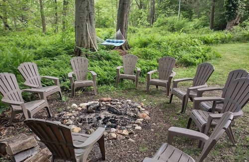 Norton Shores House | Cottage Bordering Hoffmaster State Park