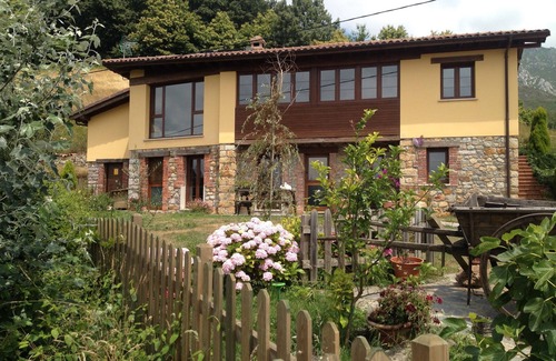 Obaya Cottage | Cottage 'Casa Con Impresionantes Vistas' with Mountain View, Private Pool and Wi-Fi