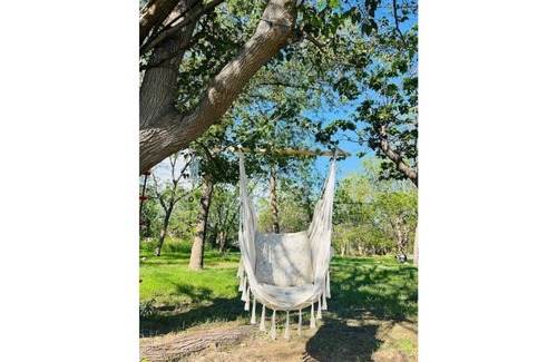 El Paso Cottage | Cottage Casita on an Orchard. No parties nor gatherings.