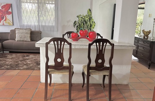 Santo Domingo de los Colorados Cottage | Cottage