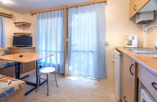 Blanes Ski Chalet | Cottage in Camping Solmar with Terrace