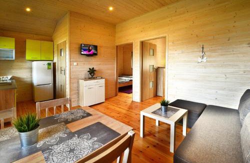 Jaroslawiec House | Cottage in Jaros awiec near Heated Pool