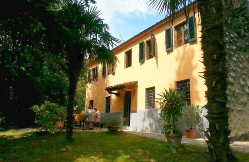 Santa Maria del Giudice Cottage | Cottage in Lucca with Pool & Countryside Charm