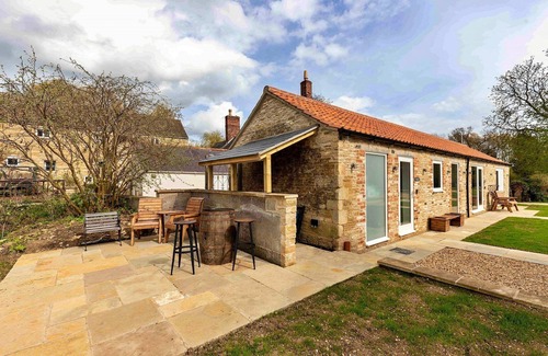 Thurlby House | Cottage in Northumberland with Riverside Walk