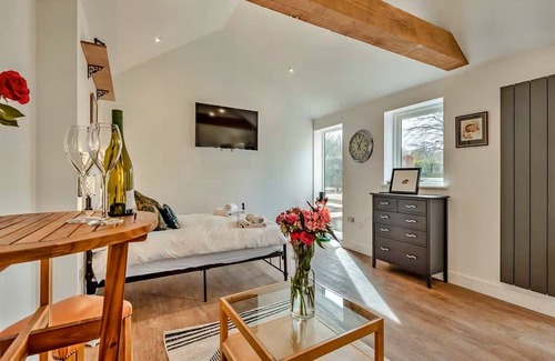 Thurlby House | Cottage in Northumberland with Riverside Walk