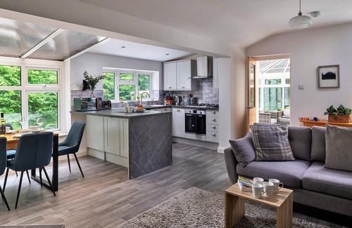 Rowen Cottage | Cottage in Rowen by River & Pet-Friendly Trails