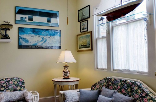 Cape May Cottage | Cottage in the Historic District