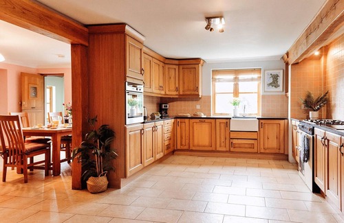 Devils Bridge Cottage | Cottage in Wales near Brecon Beacons Trails