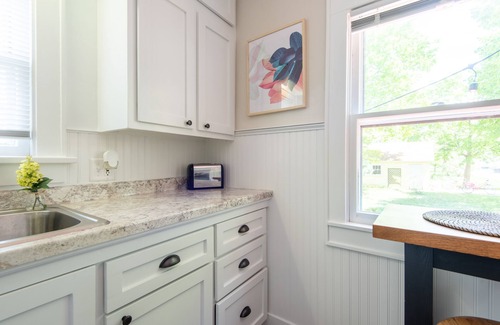 Lake Geneva Cottage | Cottage on Clover. Charming, quiet walk to town.