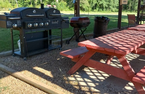 Morrilton Cottage | Cottage on Petit Jean Mountain!