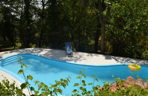 Vila Verde House | Cottage on the mountain; quiet but close to nice villages.