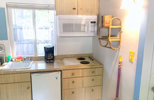 Key Largo Cottage | Cottage w/FREE Sailboat, Kayak, Bikes & More