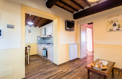 San Macario In Monte Cottage | COTTAGE WITH 2 BEDROOMS AND 2 ENSUITE BATHROOMS.PANORAMIC POOL.1 KM TO THE TOWN