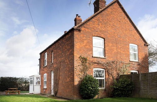 Irstead Cottage | Cottage with a Countryside view at Dairy Barns Holiday Cottages