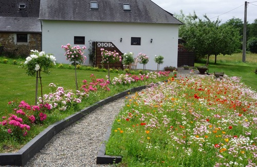 Monein Cottage | Cottage with pool in Monein, in béarn 4 persons