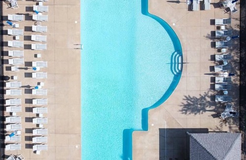 Summer Village Cottage | Cottages at Summer Village, fully furnished cottage, Wi-fi, heated pools, hot tub