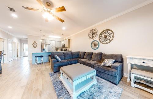 Gulf Shores Apartment | Cotton Creek #1102