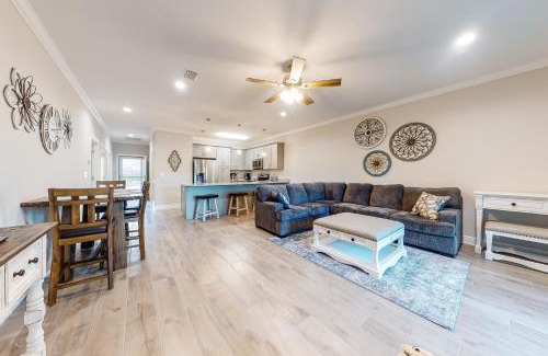 Gulf Shores Apartment | Cotton Creek #1102
