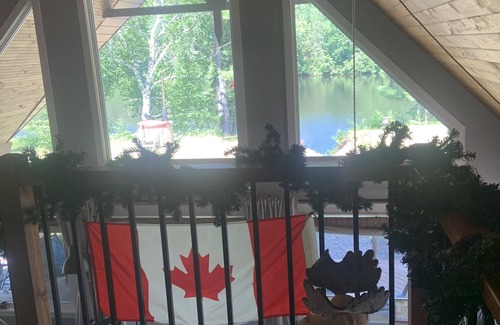 Mansfield-et-Pontefract Ski Chalet | Coulonge RiverRose Water Front Chalet CITQ#313412