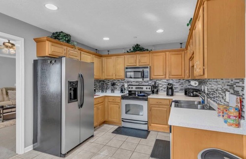 Pleasant View House | Country Chic-20 Min to Nash, Sleep 9