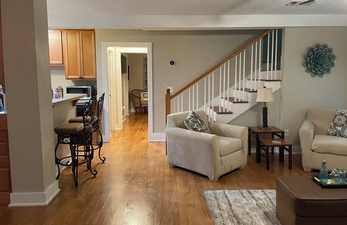 Tougaloo Cottage | Country Cottage, 10 Minutes from Downtown Jackson and 5 Minutes from Ridgeland