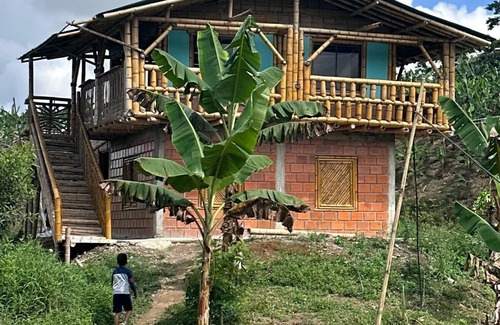 Alegrias Cabin | COUNTRY COTTAGE IN THE HEART OF THE COFFEE REGION! 300 METERS FROM THE RIVER.