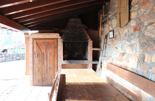 Espeja de San Marcelino House | Country House 'La Chimenea De Soria I' with Mountain Views, Shared Pool and Wi-Fi