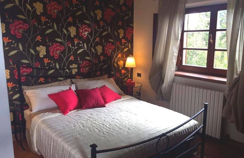 Pomarance Other | Country House/Farm House in Monteverdi Marittimo with 2 bedrooms sleeps 4