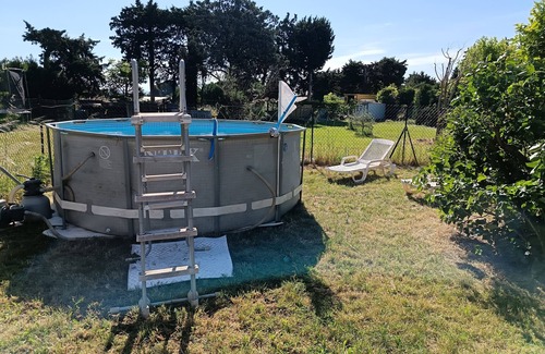 Pernes-les-Fontaines House | Country house near town center, 2 to 6 persons, above ground pool, 2 parking spaces