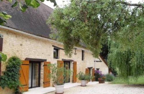 Cause-de-Clerans House | country holiday home - CAUSE DE CLERANSHouse with garden