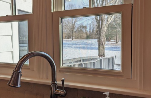 Saratoga Springs House | Country Home in Saratoga - Under 10min to Downtown + Track