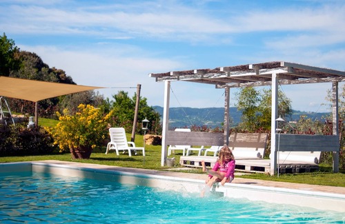 Volterra House | Country Home immersed in the woodland. Beautiful View, Pool and Jacuzzi