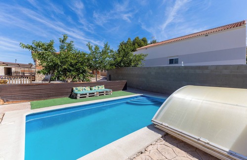 Fuentiduena de Tajo House | Country House 'Finca Los Nieto' with Private Pool, Wi-Fi and Air Conditioning