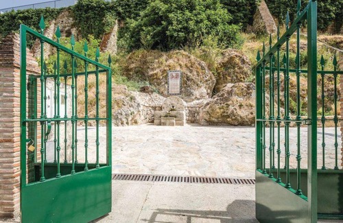 Cuevas del Becerro House | Country House 'Paraje El Saltadero' with Mountain View, Private Pool and Wi-Fi