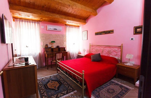Cartoceto Bed & Breakfast | country house 10 km from Fano Camera Giulia