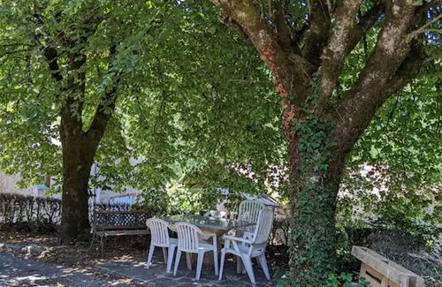 Cambounes House | Country House – Comfort, Private Garden, and a Nature Retreat in Cambounès