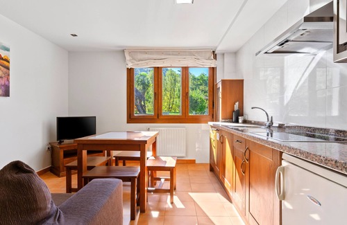 San Juan de Parres House | Country House 'Don Clemente 2D' with Mountain View and Shared Garden