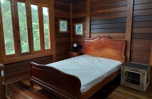 Sao Bartolomeu Cottage | Country house in the State Forest of Uaimii- São Bartolomeu