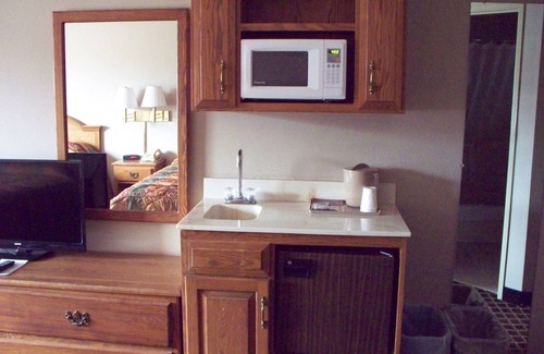 Deerwood Hotel | Country Inn Deerwood
