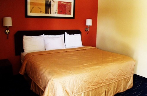 Sterling Hotel | Country Inn Sterling